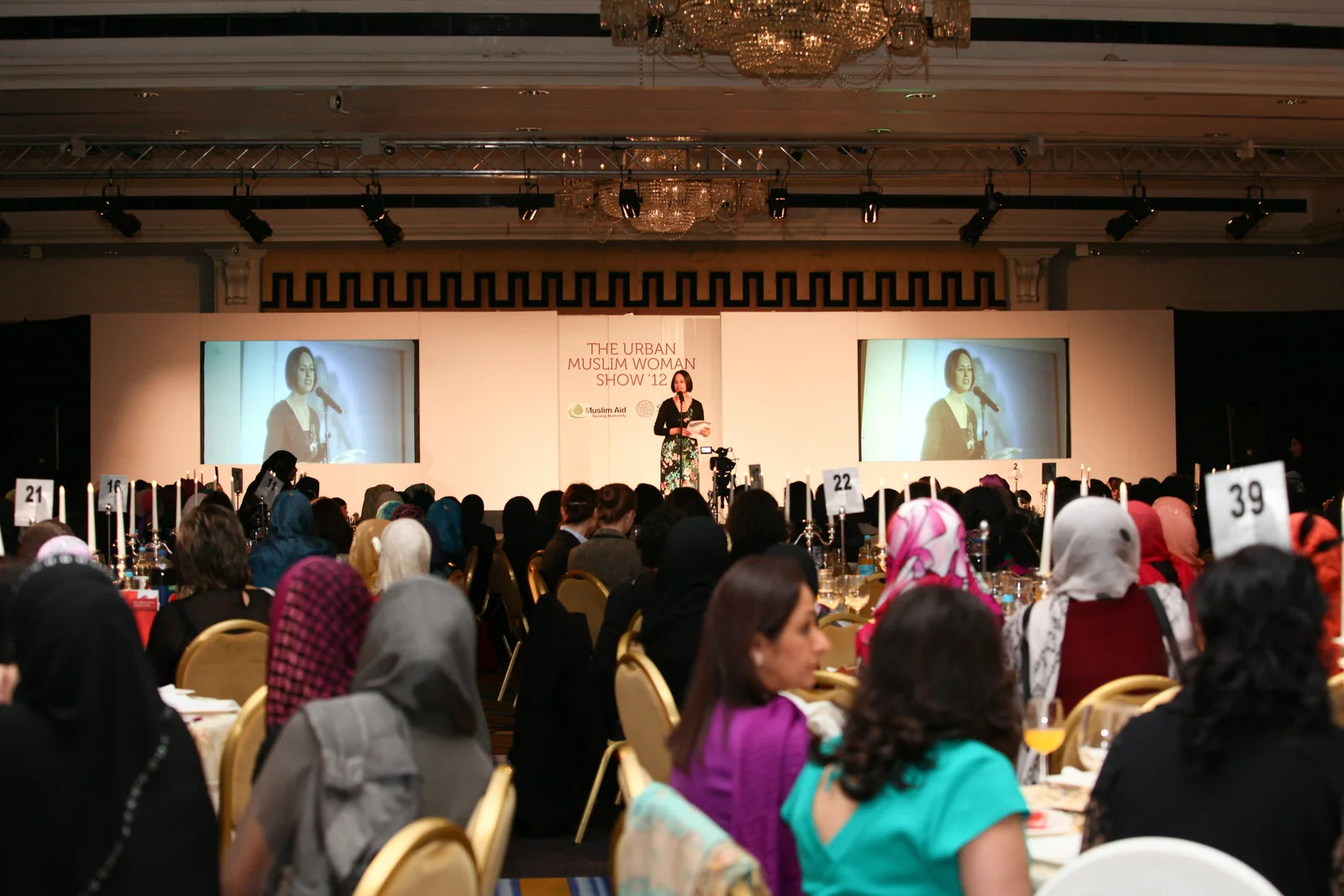 A full ballroom at a Saverah show